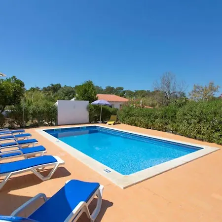 Casa Silver, Gale - Sleeps 9 Close To Amenities And Beach! Guia