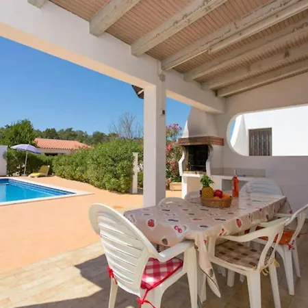 Villa Casa Silver, Gale - Sleeps 9 Close To Amenities And Beach! Guia
